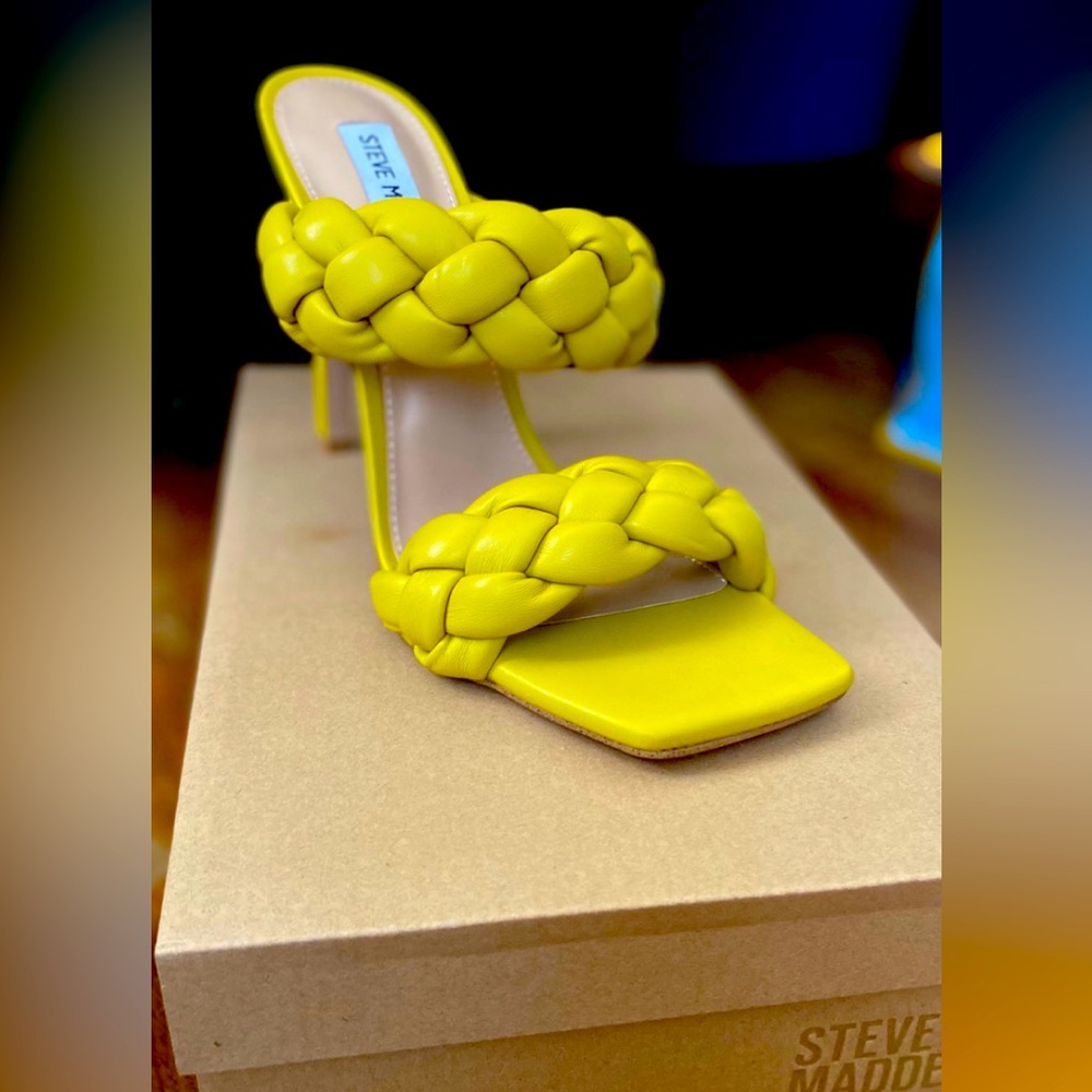 Women’s sandals